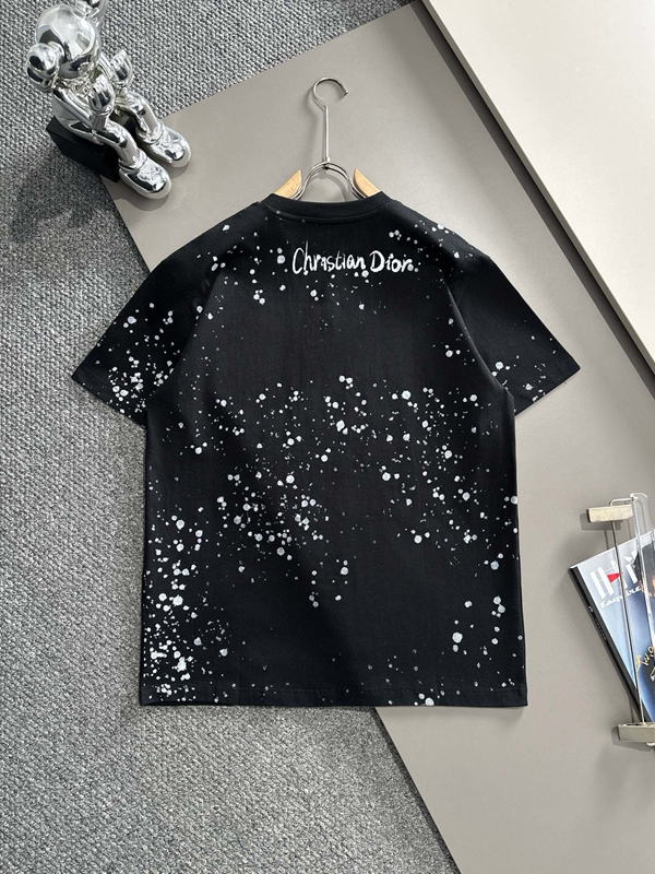 ブランドTシャツ背面デザイン